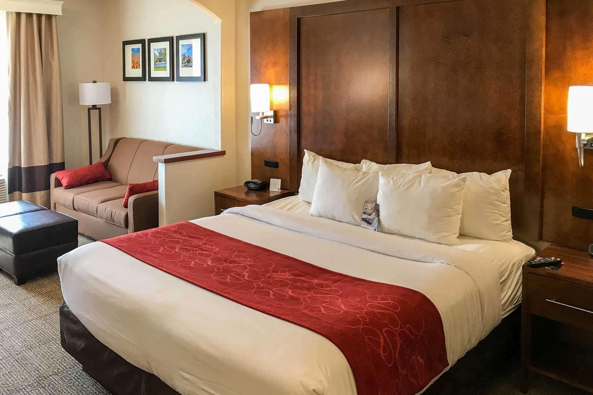 Comfort Suites Near Six Flags Magic Mountain Stevenson Ranch Eksteriør billede