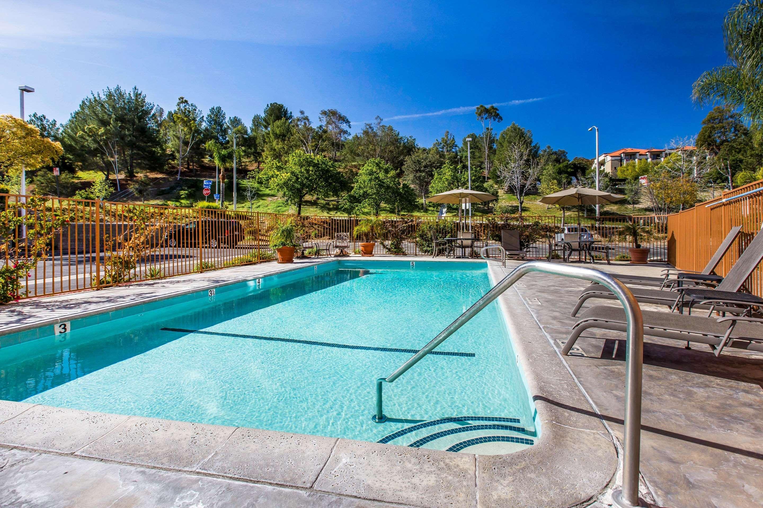 Comfort Suites Near Six Flags Magic Mountain Stevenson Ranch Eksteriør billede