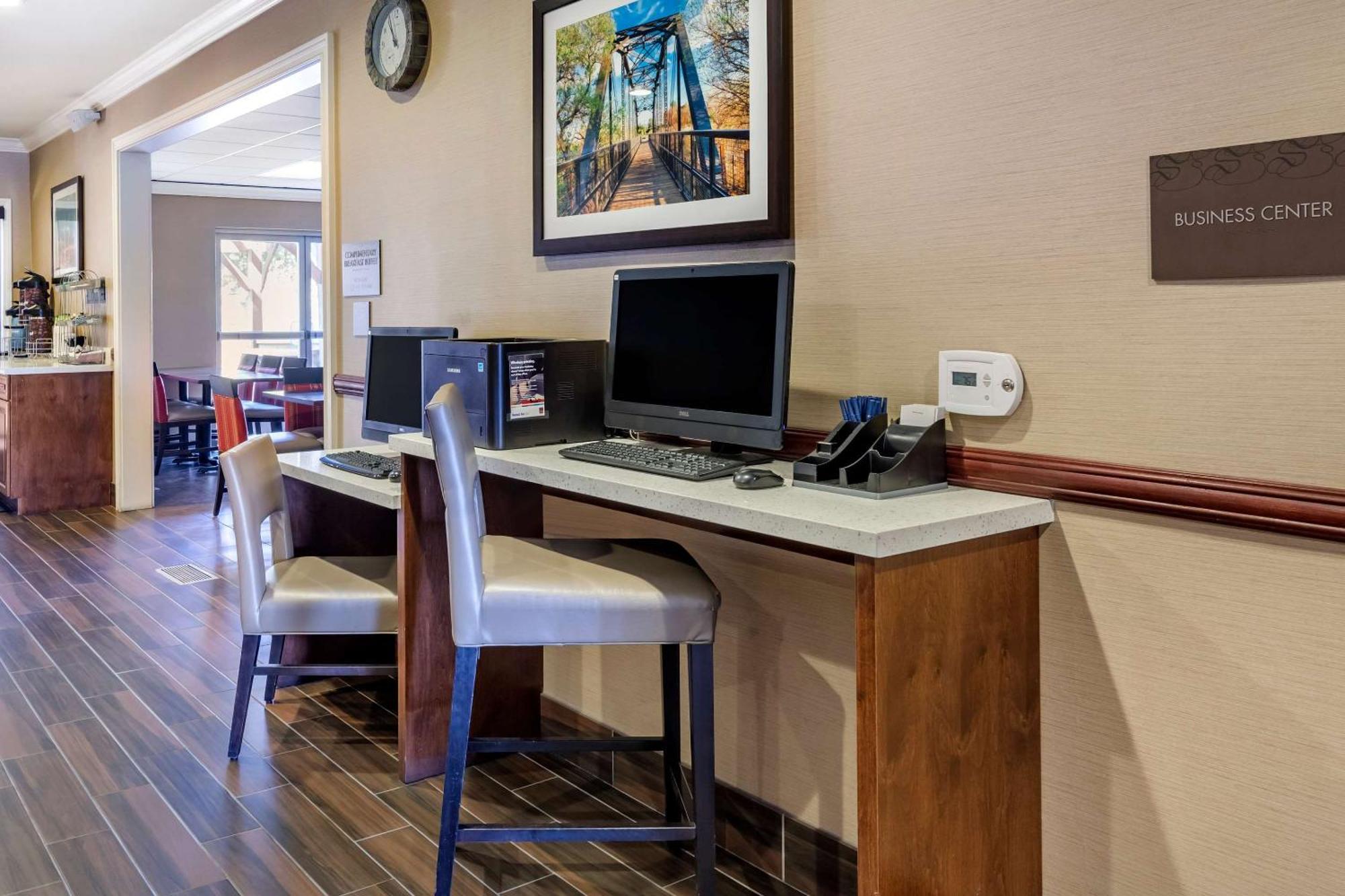Comfort Suites Near Six Flags Magic Mountain Stevenson Ranch Eksteriør billede